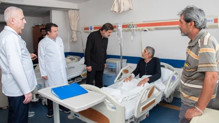 Milletvekili  Ünal Karaman, Selçuk Tıp’ta hastaları ziyaret etti